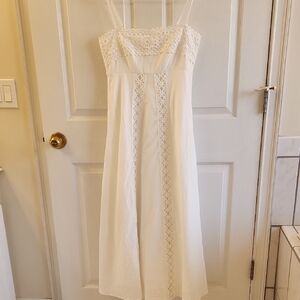 Commense Long White Lace Dress